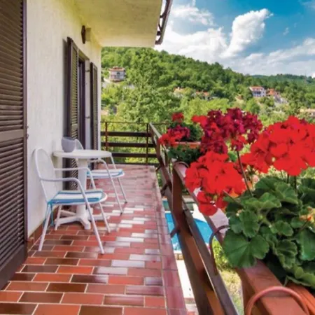 Gina Apartmán