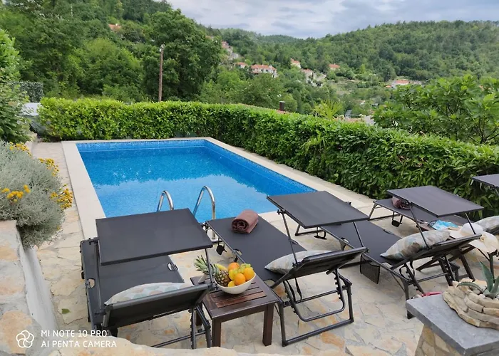 아파트 Gina 오파티아