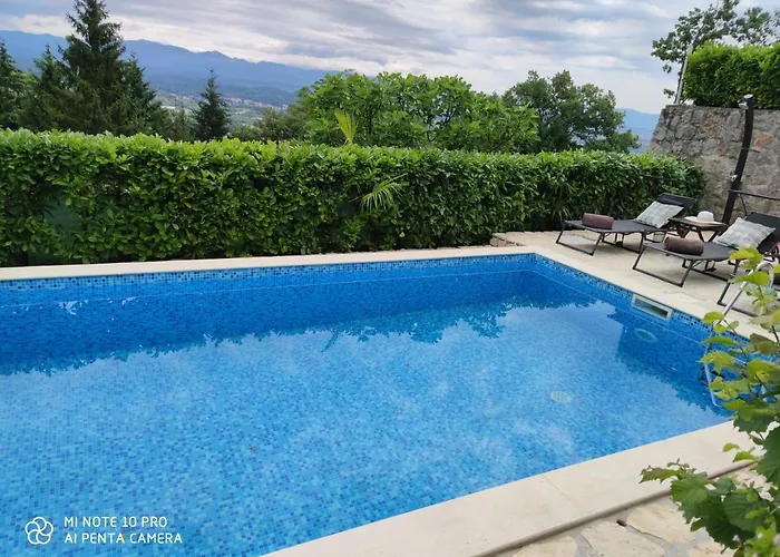 Gina דירה אופטיה